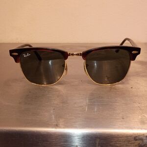 Ray-Ban Men's Brown and Gold Sunglasses